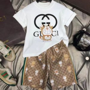Gucci Replica Child Clothing Fabric Material: Cotton Ingredient Content: 71% (Inclusive)¡ª80% (Inclusive) Ingredient Content: 71% (Inclusive)¡ª80% (Inclusive) Gender: Universal Popular Elements: Stitching