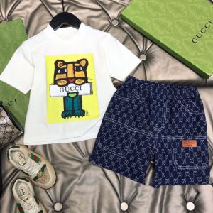 Gucci Replica Child Clothing Fabric Material: Cotton Ingredient Content: 51% (Inclusive)¡ª70% (Inclusive) Ingredient Content: 51% (Inclusive)¡ª70% (Inclusive) Gender: Universal Popular Elements: Print