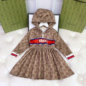 Gucci Replica Child Clothing Fabric Material: Cotton Ingredient Content: 81% (Inclusive)¡ª90% (Inclusive) Ingredient Content: 81% (Inclusive)¡ª90% (Inclusive) Pattern: Letter Number Of Pieces: Single Sleeve Length: Long Sleeves Collar: Hooded