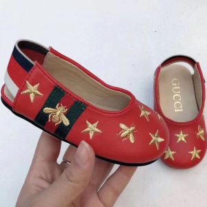 Gucci Replica Shoes/Sneakers/Sleepers Type: Baotou Drag Upper Material: Microfiber Leather Upper Material: Microfiber Leather Sole Material: Rubber Gender: Universal For People: Preschooler Applications: Daily