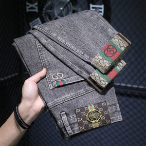 Gucci Replica Men Clothing Fabric Material: Denim/Cotton Ingredient Content: 81% (Inclusive)¡ª90% (Inclusive) Ingredient Content: 81% (Inclusive)¡ª90% (Inclusive) Version: Slim Fit Waistline: Mid Waist Length: Cropped Craft: Washed