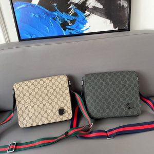 Gucci Replica Bags/Hand Bags Brand: Gucci Texture: PVC Texture: PVC Popular Elements: Printing Style: Fashion Closed: Package Cover Type