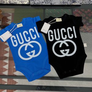 Gucci Replica Clothing Fabric Material: Cotton/Cotton Sleeve Length: Short Sleeve Sleeve Length: Short Sleeve Whether To Wear A Cap: Without Cap Gender: Universal Type: Short Climb Style: Korean Version