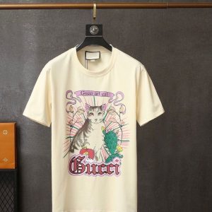 Gucci Replica Clothing Brand: Gucci Fabric Material: Cotton/Cotton Fabric Material: Cotton/Cotton Ingredient Content: 81% (Inclusive)¡ª90% (Inclusive) Popular Elements: Printing Clothing Version: Loose Style: Simple Commuting/Korean Version