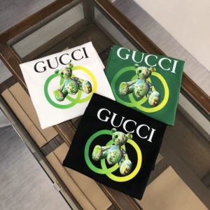 Gucci Replica Clothing Fabric Material: Cotton/Cotton Collar: Crew Neck Collar: Crew Neck Version: Conventional Sleeve Length: Short Sleeve Clothing Style Details: Print