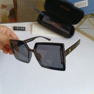 Gucci Replica Sunglasses For People: Female Lens Material: PC Lens Material: PC Frame Shape: Square Style: England Frame Material: Sheet Metal Functional Use: Anti-Glare