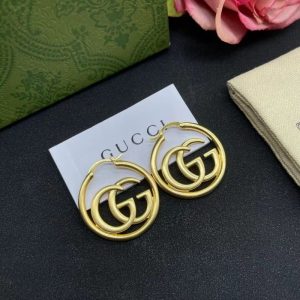 Gucci Replica Jewelry Brand: Gucci Ear Piercing Material: 925 Silver Ear Piercing Material: 925 Silver Mosaic Material: Alloy Type: Earrings Pattern: Plant Flowers Style: Vintage