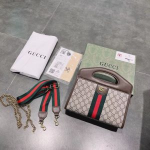 Gucci Replica Bags/Hand Bags Texture: PU Type: Other Type: Other Popular Elements: Letter Style: Fashion Closed Way: Zipper Suitable Age: Youth (18-25 Years Old)