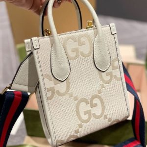 Gucci Replica Bags/Hand Bags Texture: Cowhide Type: Small Square Bag Type: Small Square Bag Style: Fashion Closed: Exposure