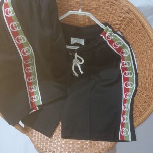 Gucci Replica Men Clothing Fabric Material: Other/Polyester (Polyester Fiber) Ingredient Content: 71% (Inclusive)¡ª80% (Inclusive) Ingredient Content: 71% (Inclusive)¡ª80% (Inclusive) Type: Straight Pants Version: Loose