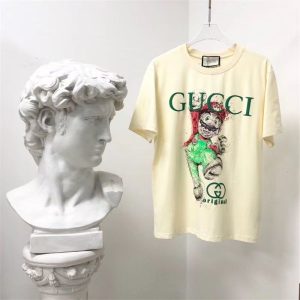 Gucci Replica Men Clothing Fabric Material: Cotton/Cotton Ingredient Content: 100% Ingredient Content: 100% Popular Elements: Solid Color Clothing Version: Conventional Style: Simple Commuting/Korean Version Length/Sleeve Length: Regular/Short Sleeve