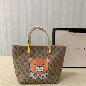 Gucci Replica Bags/Hand Bags Gender: Universal Closed: Magnetic Buckle Closed: Magnetic Buckle Style: Cartoon Fabric Material: Other / PU Leather Is There A Mezzanine: With Mezzanine Is It Waterproof: Not Waterproof