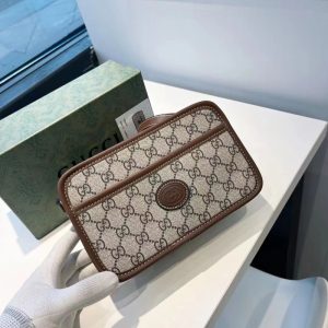 Gucci Replica Bags/Hand Bags Bag Type: Small Square Bag Bag Size: Small Bag Size: Small Lining Material: Polyester Closure Type: Zipper Hardness: Medium Soft Number Of Shoulder Straps: Single