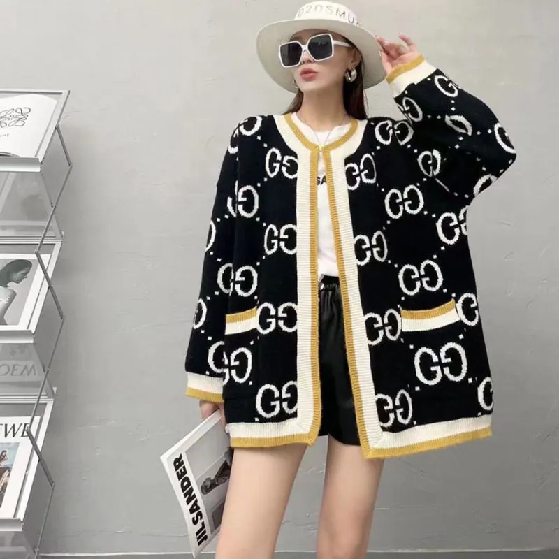 Gucci Replica Kleidung Stoff Material: Andere/Sonstige Inhaltsstoffe: 51% (Inklusive) - 70% (Inklusive) Inhaltsstoffe: 51% (Einschließlich) - 70% (Einschließlich) Stil: Einfaches Pendeln / Einfache beliebte Elemente / Prozess: Farblich passend