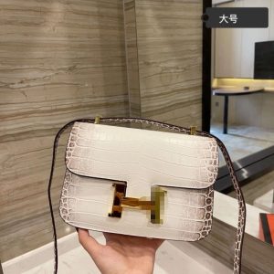 Hermes Replica Bags/Hand Bags Texture: Cowhide Popular Elements: Candy Popular Elements: Candy Style: Fashion Closed: Package Cover Type