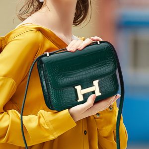 Hermes Replica Bags/Hand Bags Style: Street Fashion Material: Genuine Leather Material: Genuine Leather Bag Type: Small Square Bag Bag Size: Middle Lining Material: Nylon Bag Shape: Horizontal Square