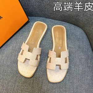 Hermes Replica Shoes/Sneakers/Sleepers Upper Material: Sheepskin (Except Sheep Suede) Heel Height: Low Heel (1Cm-3Cm) Heel Height: Low Heel (1Cm-3Cm) Sole Material: Rubber Style: Korean Version Listing Season: Summer 2022 Craftsmanship: Glued