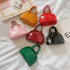 Louis Vuitton Replica Bags Gender: Child Applicable To School Age: Toddler Material: PU Leather Applicable To School Age: Toddler Bag Size: Small Capacity: 200Ml Closure Type: Zipper Number Of Shoulder Straps: Single Lining Material: Polyester