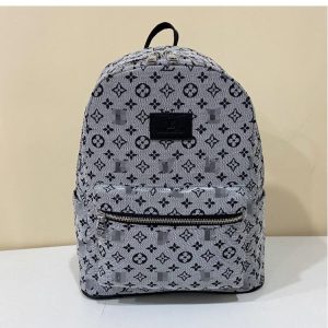 Louis Vuitton Replica Bags Brand: Louis Vuitton Texture: PU For People: Universal Texture: PU Popular Elements: Sewing Thread Style: Fashion Closed: Zipper Lining Material: Polyester (Polyester Fiber)