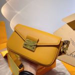 Louis Vuitton Replik-Taschen Textur: Rindsleder Typ: Kleine quadratische Tasche Beliebte Elemente: Druck Typ: Kleine quadratische Tasche Stil: Mode Geschlossen: Magnetische Schnalle