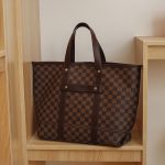 Louis Vuitton Replik-Taschen Textur: PU Typ: Tote Beliebte Elemente: Nähen Faden Typ: Tote Geschlossen: Einhaken