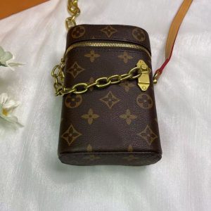 Louis Vuitton Replica Bags Texture: PVC Type: 17*11*6cm Popular Elements: Letter Type: 17*11*6cm Style: Sweet Closed: Zip Closure