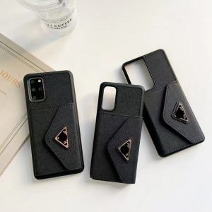 Prada Replica Iphone Case Material: Imitation Leather Style: Luxurious Style: Luxurious Support Customization: Not Support Brands: Prada