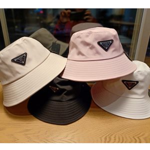 Prada Replica Hats Material: Tarp Style: Fashion Style: Fashion Hat Style: Flat Top Suitable: Couple