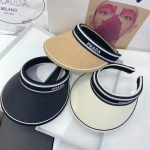 Prada Replica Hats Fabric Commonly Known As: Other Type: Empty Top Hat Type: Empty Top Hat For People: Women Design Details: Patch Pattern: Letter