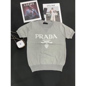 Prada Replica Clothing Material: Cotton Main Fabric Composition: Cotton Main Fabric Composition: Cotton Material Ingredients: 100% Main Fabric Composition 2: Cotton Pattern: Solid Color Style: Sweet