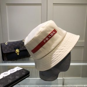 Prada Replica Hats Fabric Commonly Known As: Cotton And Linen Type: Basin Hat/Fisherman Hat Type: Basin Hat/Fisherman Hat For People: Universal Design Details: Patch Pattern: Solid Color
