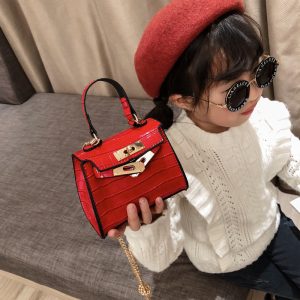 Hermes Replica Child Clothing Gender: Female Material: Nylon Material: Nylon Bag Size: MINI/Mini Closure Type: Magnetic Buckle Number Of Shoulder Straps: Double Root Lining Material: No Lining