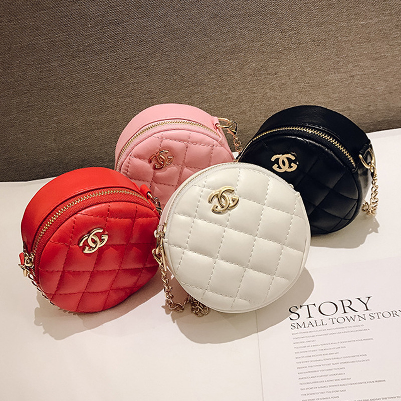 Chanel Replica Child Clothing Material: PU Leather Bag Size: MINI/Mini Bag Size: MINI/Mini Size: 13*13*6cm+107cm