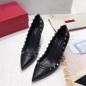 Others Replica Shoes/Sneakers/Sleepers Toe: Pointed Toe Upper Material: The First Layer Of Cowhide (Except Cow Suede) Upper Material: The First Layer Of Cowhide (Except Cow Suede) Gender: Female Heel Height: Super High Heels (Above 8CM) Pattern: Solid Color Sole Material: Rubber