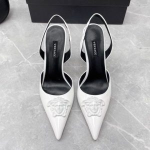 Versace Replica Shoes/Sneakers/Sleepers Sole Material: Rubber Insole Material: Microfiber Leather Insole Material: Microfiber Leather Upper Material: Synthetic Leather Inner Material: Microfiber Leather Heel Style: Stiletto Toe: Pointed Toe