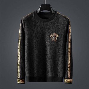 Versace Replica Clothing Fabric Material: Polyester/Polyester (Polyester Fiber) Ingredient Content: 91% (Inclusive) - 95% (Inclusive) Ingredient Content: 91% (Inclusive) - 95% (Inclusive) Dress Style: Pullover Clothing Style Details: Embroidered Style: Casual