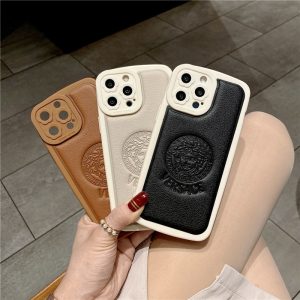 Versace Replica Iphone Case Applicable Brands: Apple/ Apple Protective Cover Texture: Soft Glue Protective Cover Texture: Soft Glue Type: All-Inclusive