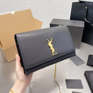 YSL Replica Bags/Hand Bags Texture: Cowhide Type: Small Square Bag Type: Small Square Bag Popular Elements: Chain Style: Fashion Closed: Package Cover Type