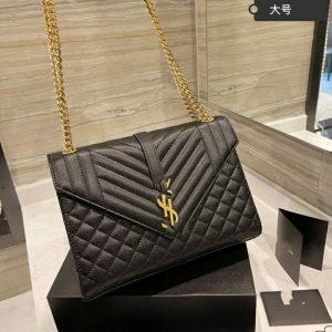 YSL Replica Bags/Hand Bags Type: Messenger Bag Popular Elements: Sewing Thread Popular Elements: Sewing Thread Style: Simple Closed: Magnetic Buckle Suitable Age: Youth (18-25 Years Old)