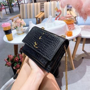 YSL Replica Bags/Hand Bags Texture: Cowhide Popular Elements: Chain Popular Elements: Chain Closed: Package Cover Type Suitable Age: Youth (18-25 Years Old)