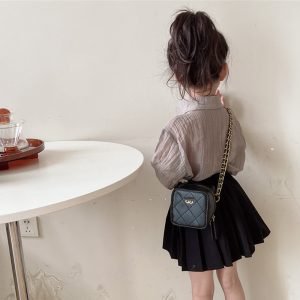 Chanel Replica Child Clothing Gender: Universal For Children Applicable To School Age: Toddler Applicable To School Age: Toddler Material: PU Leather Bag Size: Small Capacity: Small Closure Type: Zipper