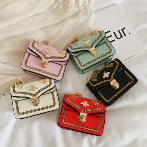 Gucci Replica Child Clothing Material: PU Bag Type: Small Square Bag Bag Type: Small Square Bag Bag Size: MINI/Mini Lining Material: No Lining Bag Shape: Horizontal Square Closure Type: Package Cover Type