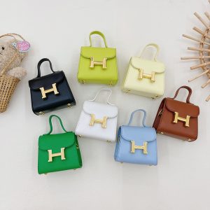 Hermes Replica Child Clothing Gender: Child Applicable To School Age: Toddler Applicable To School Age: Toddler Material: PU Leather Bag Size: Small Capacity: 150Ml Closure Type: Magnetic Buckle