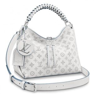 Contrefaçon Louis Vuitton LV Beaubourg Hobo MM Cuir Mahina M56201 BLV242. Le sac Beaubourg Hobo MM est réalisé en cuir de veau Mahina perforé du motif Monogram. Il est doté d'une poignée supérieure en cuir tressé très élégante.