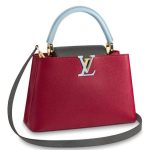 Knockoff Louis Vuitton falso LV Capucines PM Borsa Multicolore Taurillon M51779 BLV846. Il formato mini alla moda di Capucines PM presta un pop intenso di colori contrastanti per gli stili guardaroba dal classico al audace. Questo modello PM, elegante e pratico, è realizzato in pelle di Taurillon ed è dotato di una tracolla rimovibile per un uso casual.