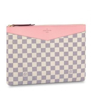 Knockoff Louis Vuitton fake LV Daily Pouch Damier Azur N60260 BLV033. Subtly grained cowhide leather combines with light-hearted Damier Azur canvas
