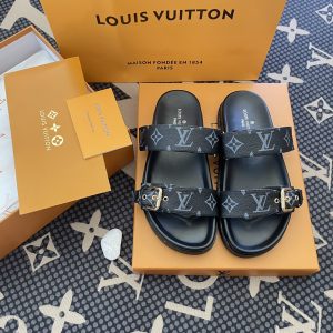 Louis Vuitton 2023 counter
