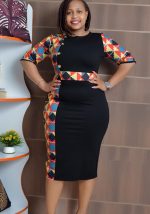 This Africa Plus Size Women Round Neck Three Quarter Sleeve Printed Dress Made Of Soft And Elastic Fabric. Global Lover Wholesale Plus Size Dresses And Hope Curvy Ladies Find Here a Warm And Exciting Place To Shop Affordable Curvy Dresses Online - Plus Size Casual