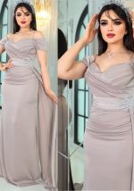 This African Women's Plus Size Off Shoulder Bridesmaid Party Evening Dress Made Of Soft And Elastic Fabric. Global Lover Wholesale Plus Size Dresses And Hope Curvy Ladies Find Here a Warm And Exciting Place To Shop Affordable Curvy Dresses Online - Plus Size Casual