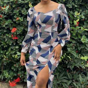 This Autumn Fashion Women's Long Sleeves Blue Printed Plaid Slit Dress Design Made Of High Quality Polyster And Spandex Material. It Is Stretchy